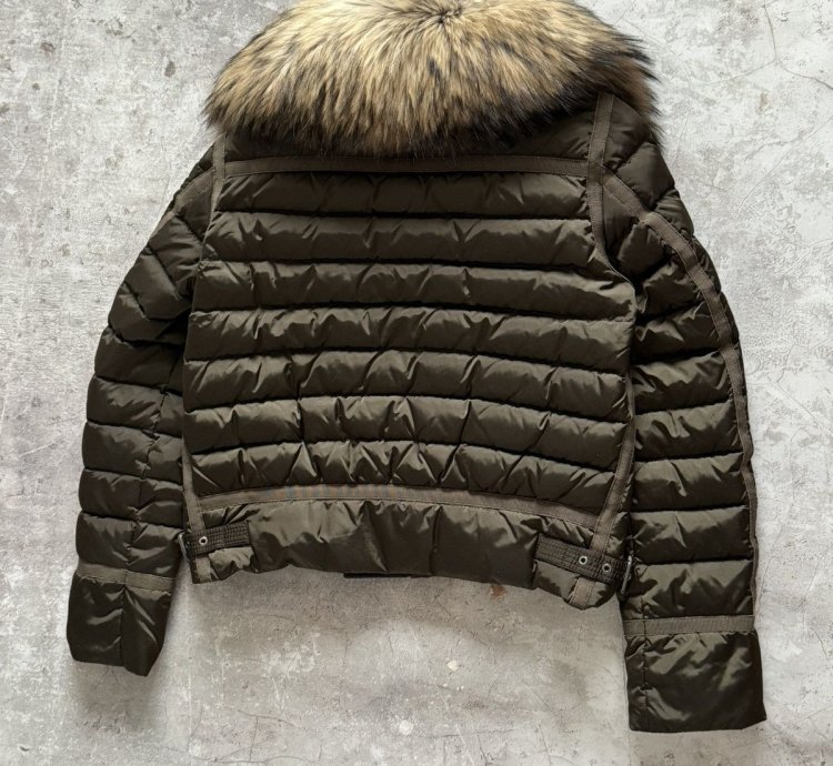 Brand new Moncler Samiyo puffer jacket