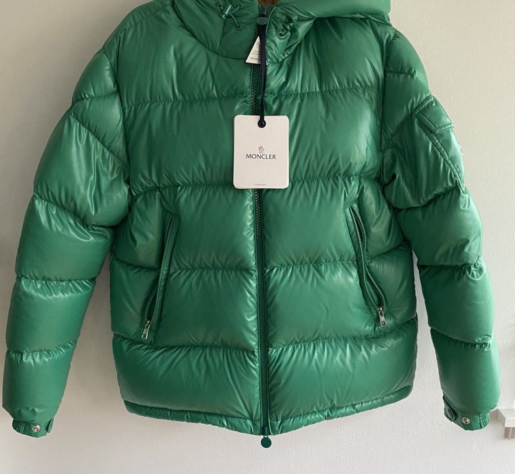 Green Moncler Ecrins Jacket BNWT Sz 2