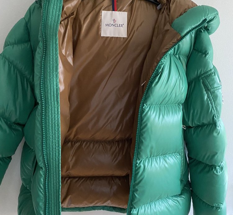 Green Moncler Ecrins Jacket BNWT Sz 2
