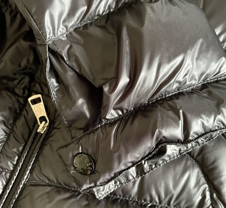 Men MONCLER ACORUS DOWN JACKET Sz 2 NEW