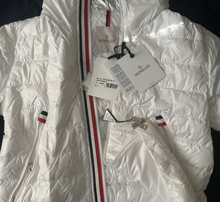 Mens New White Moncler Jacket (Size 3 ) 1 450