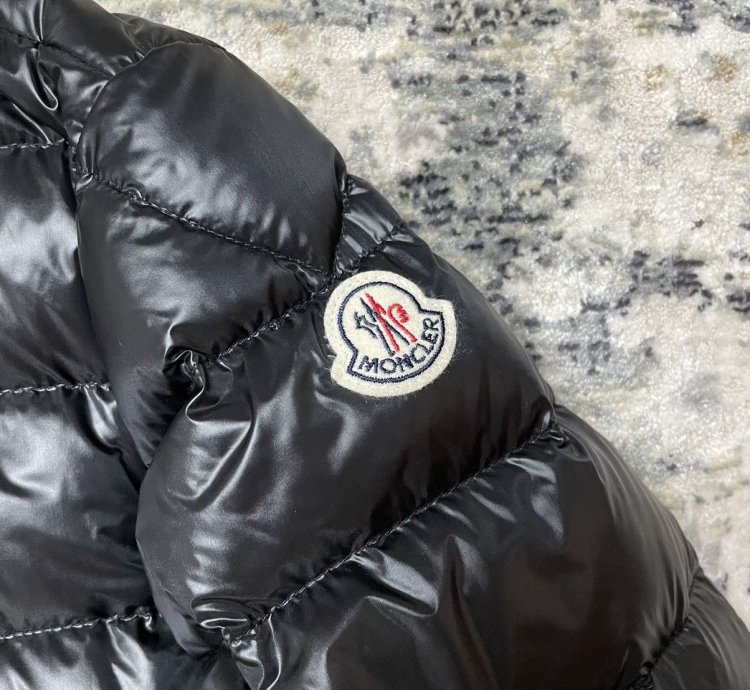 Moncler Acorus Down Jacket