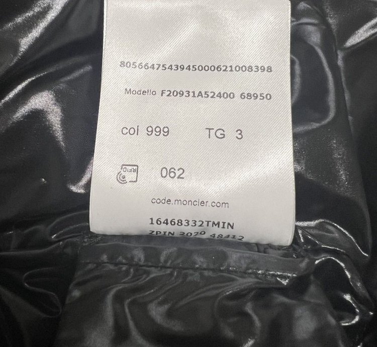 Moncler Bady Short Down Jacket Size 3