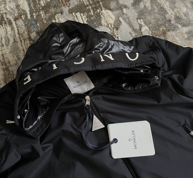 Moncler Beid Hooded Jacket