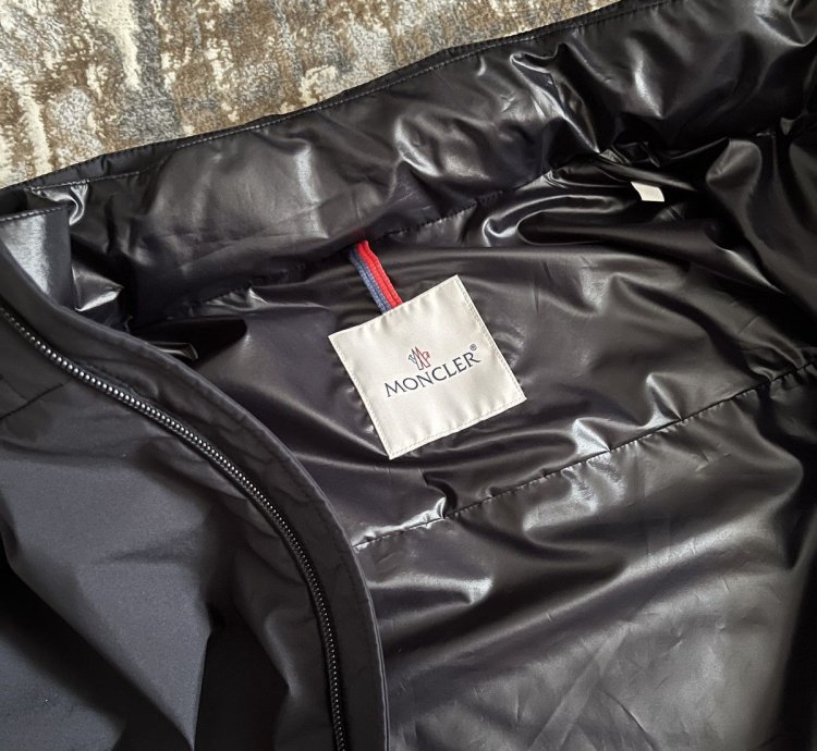 Moncler Beid Hooded Jacket