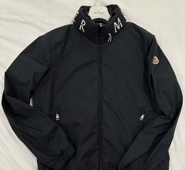 Moncler Beid Windbreaker Jacket