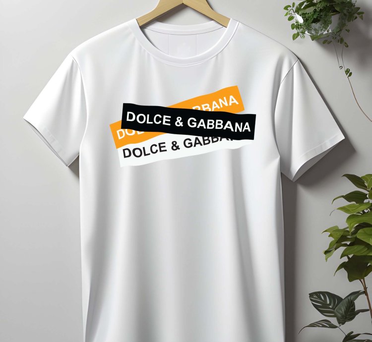 Dolcee&Gabbana Logo T-Shirt Size USA.