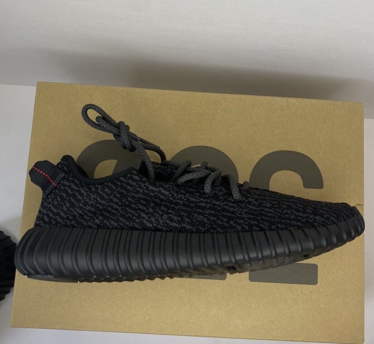 10 Yeezy 350 Pirate Black 2023 v1 700 v2 Onyx Utility 500