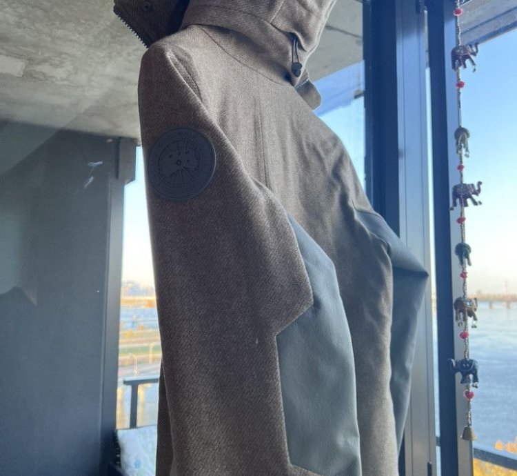 ATAVIST COAT