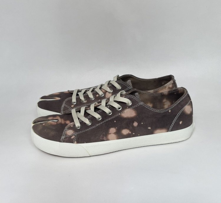 20 Bleach Dyed Canvas Tabis