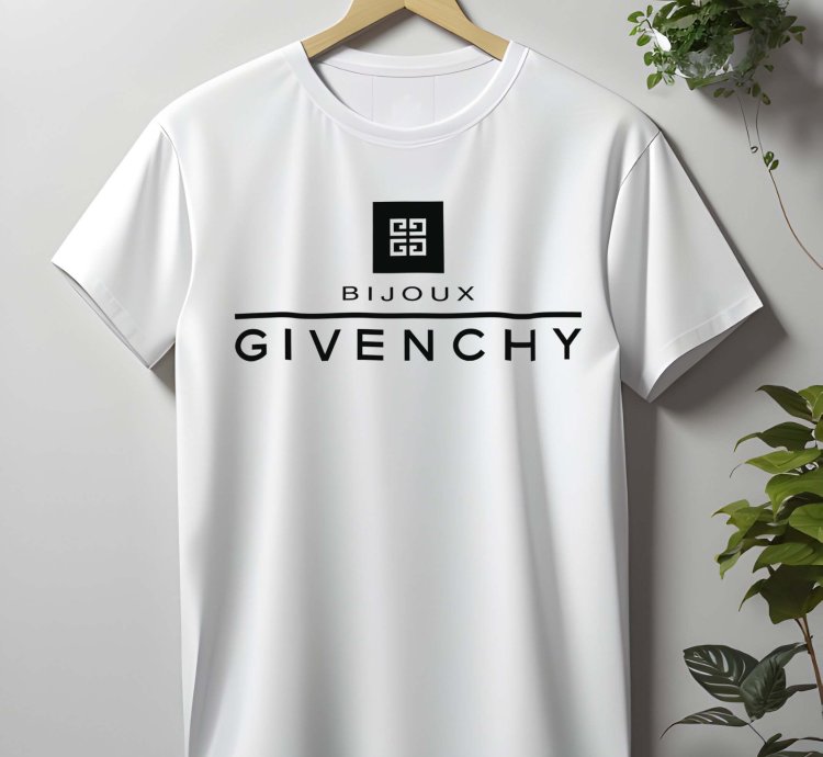 Givency Bejoux Logo T-Shirt Size Made In USA