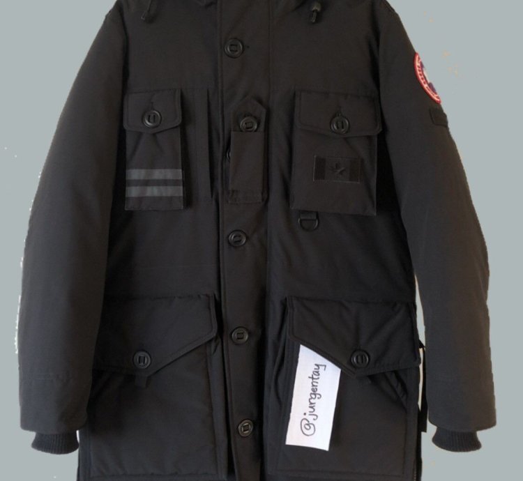 BNWT 60th Anniversary Canada Coat