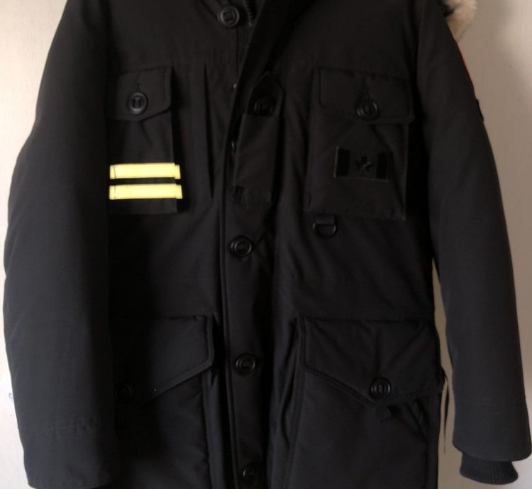 BNWT 60th Anniversary Canada Coat