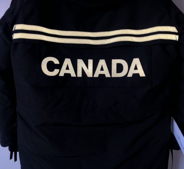 BNWT 60th Anniversary Canada Coat