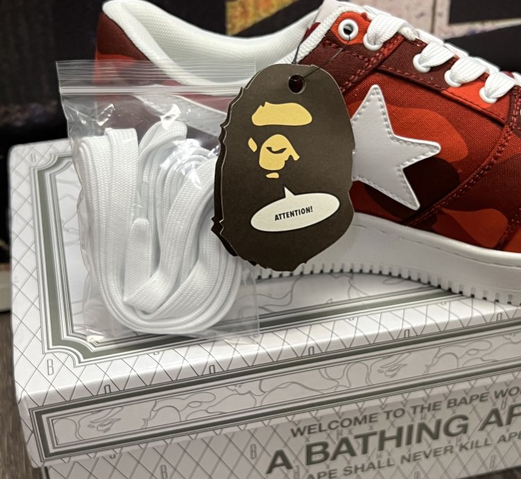 2018 Bape Color Camo Bapesta M2 Low Red White