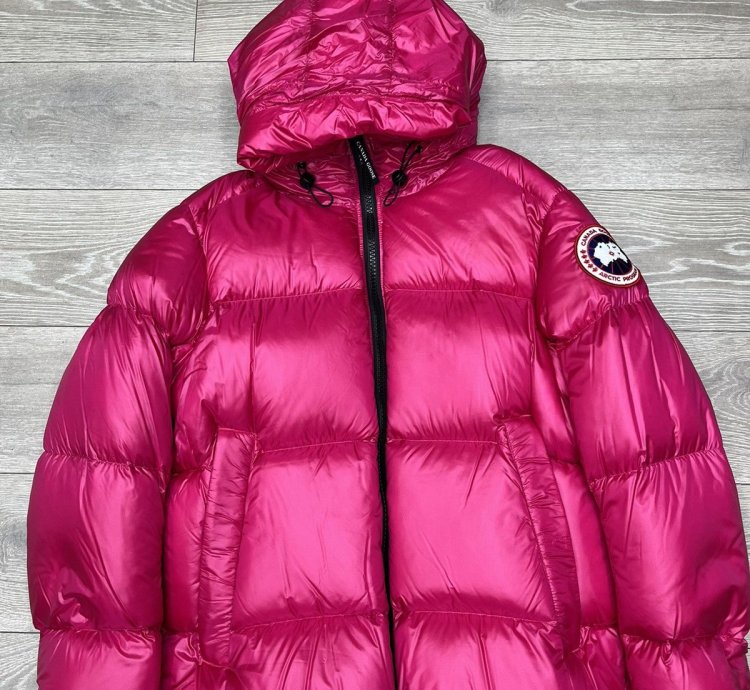 BRAND NEW CANADA GOOSE CROFTON SUMMIT PINK PUFFER