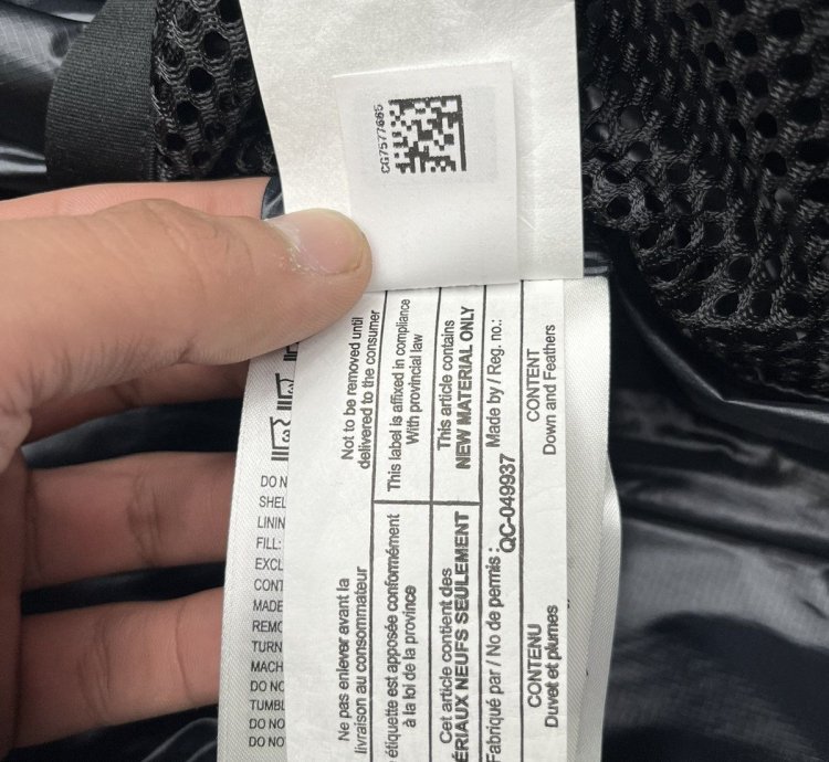 BRAND NEW CANADA GOOSE CROFTON SUMMIT PINK PUFFER