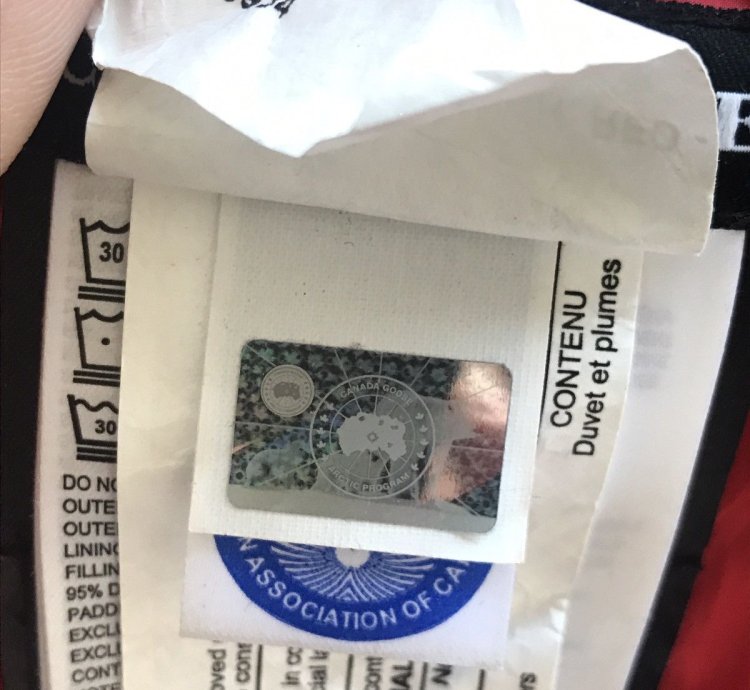 BRAND NEW Canada Goose Puffer Vest