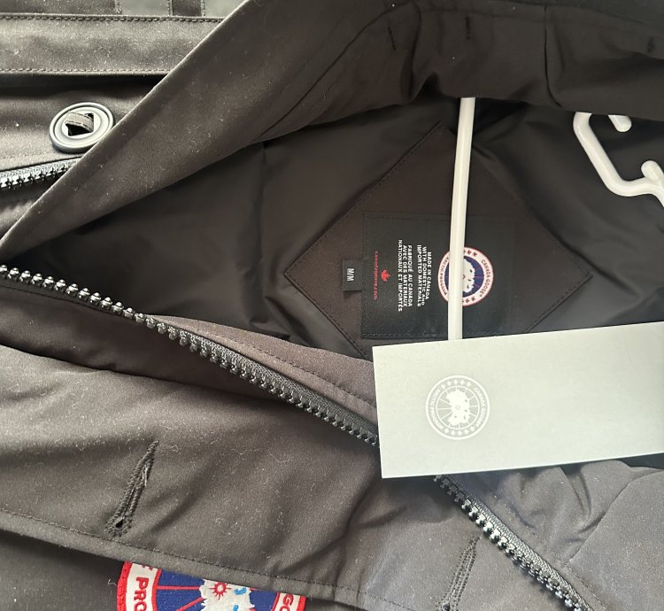 BRAND NEW McCulloch Jacket