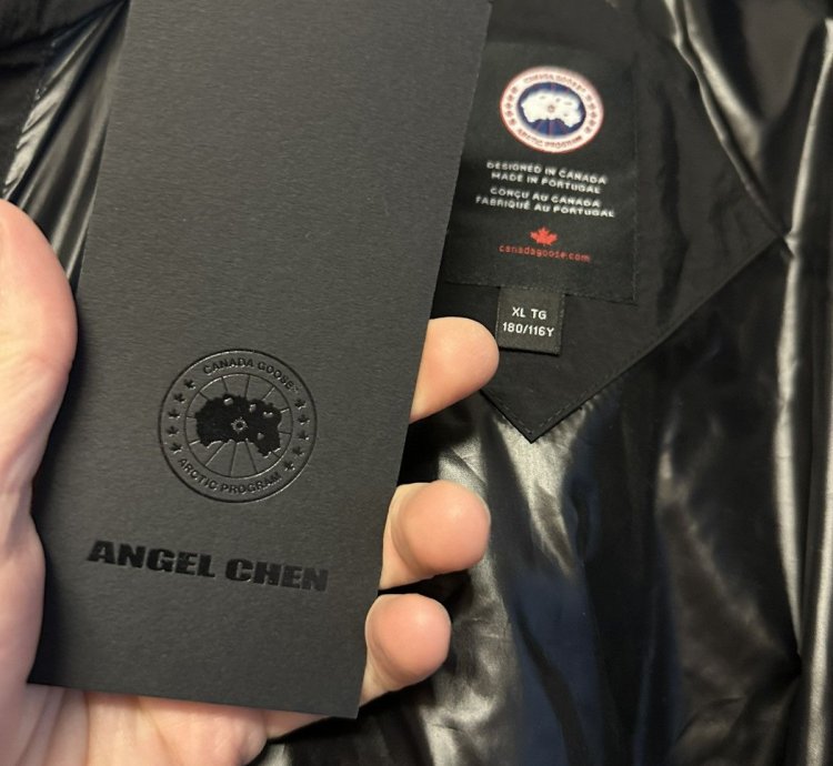 BRAND NEW WITH TAG RAINCOAT CANADA GOOSE COLLAB ANGEL CHEN