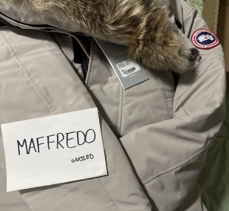 Canada Goode Langford Parka (Limestone)