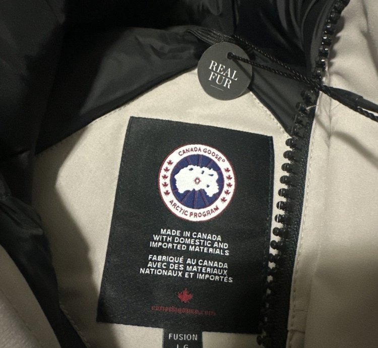 Canada Goode Langford Parka (Limestone)