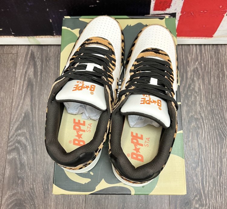 2022 Bape Roadsta Year of the Tiger Camo Off White Black