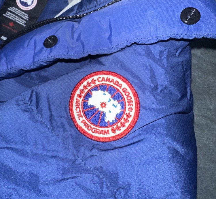 Canada Goose - Armstrong Hoody () -Northern Night