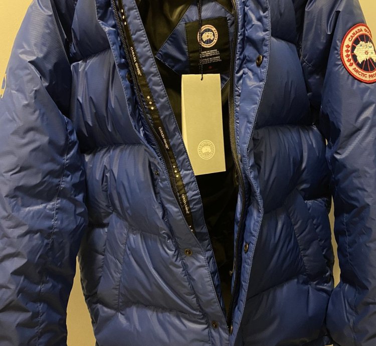 Canada Goose Approach Quilted Down Jacket