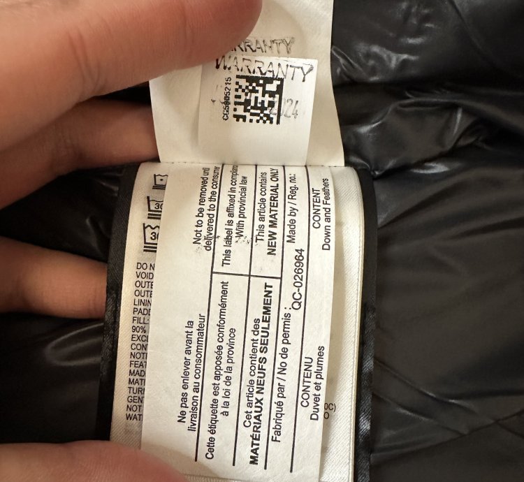 Canada Goose Armstrong Down Jacket Red size Large Brand New