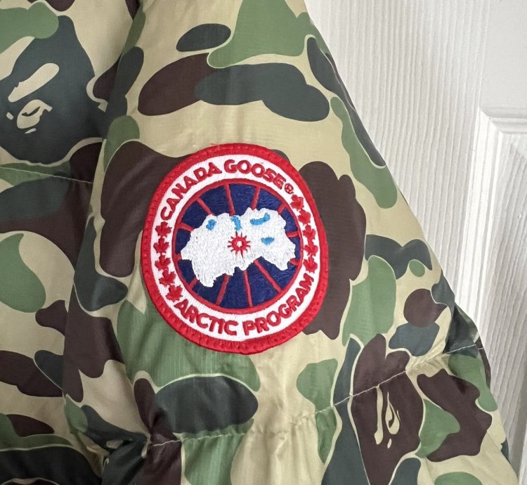 Canada Goose Bape crofton puffer