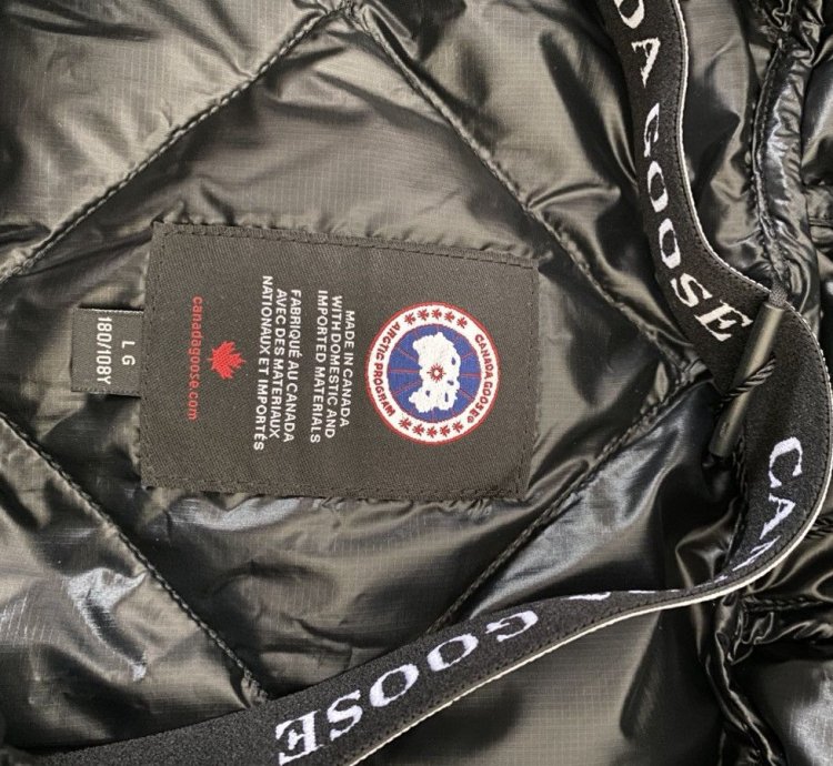 Canada Goose Black Crofton Down Jacket