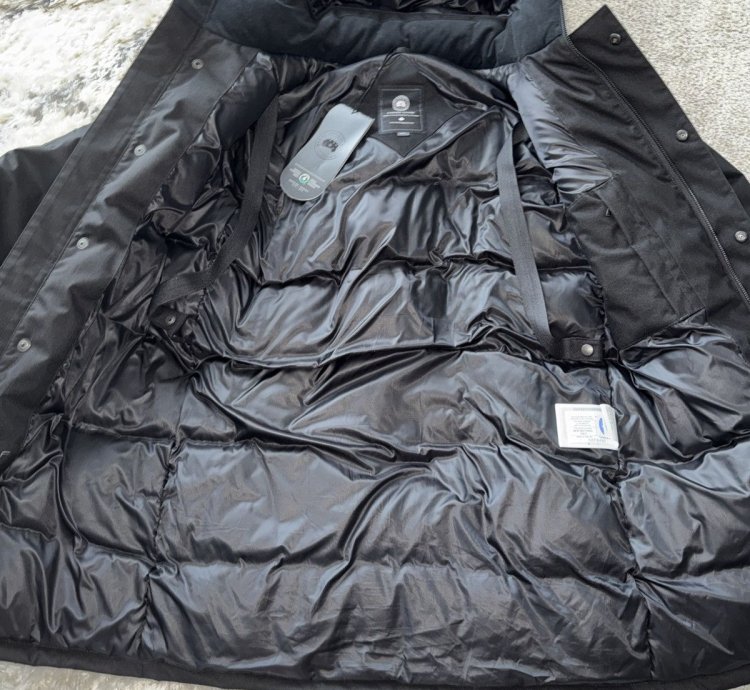 Canada Goose Black Down Barrett Coat
