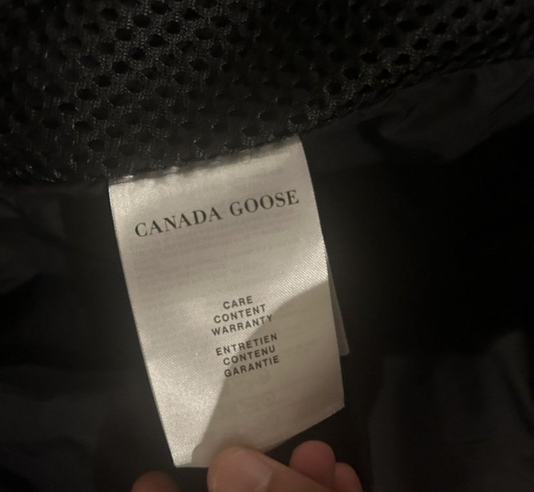 CANADA GOOSE Black MacMillan Down Jacket