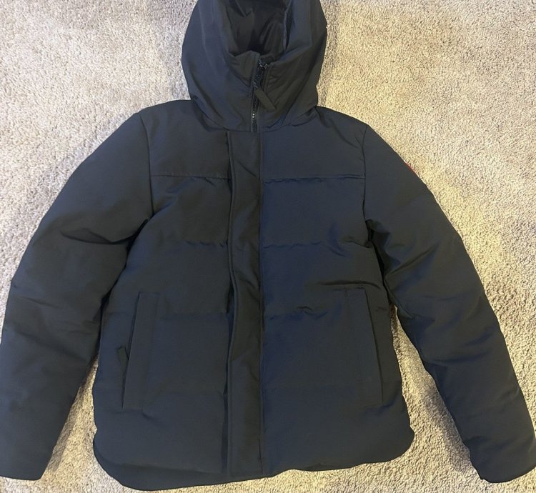 CANADA GOOSE Black MacMillan Down Jacket