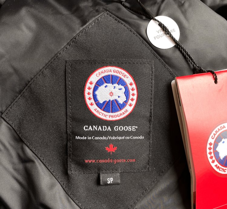 Canada Goose Black Russel Men Jacket