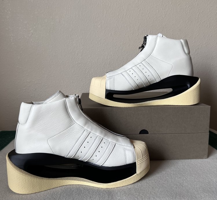 Adidas -3 Gendo Pro Model High in White