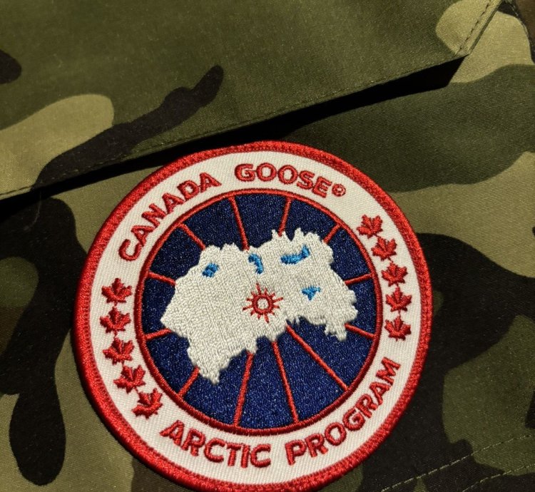 Canada Goose Camo Expedition Parka