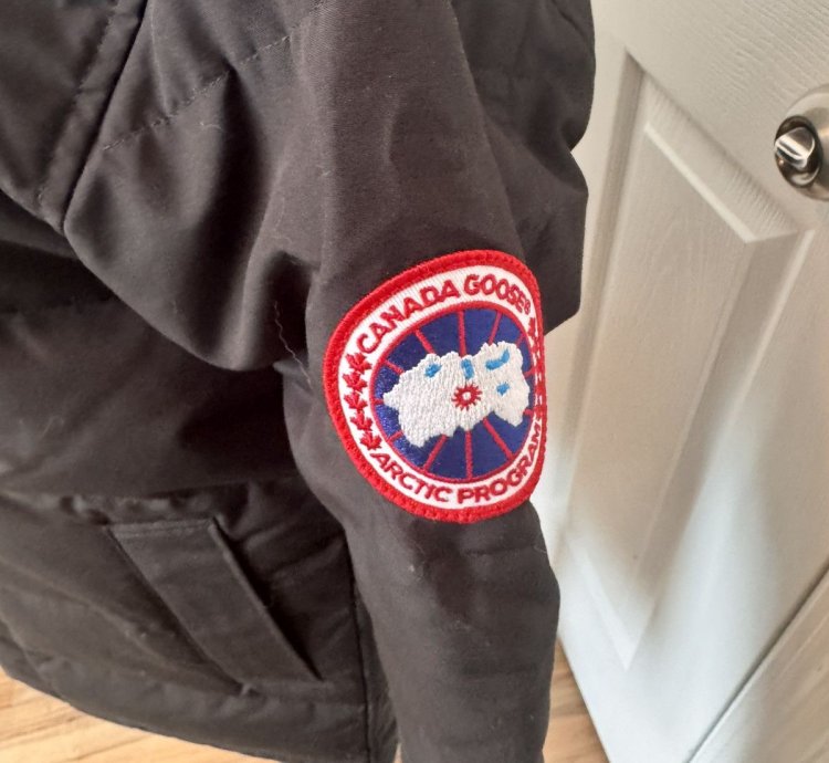 Canada Goose Carson men Parka size XS
