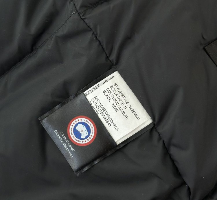 Canada Goose Chateau Down Parka black