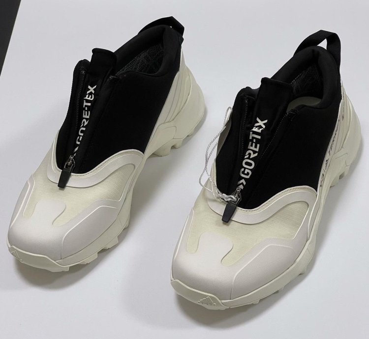 Adidas -3 Terrex Swift R3 Low Gore-Tex