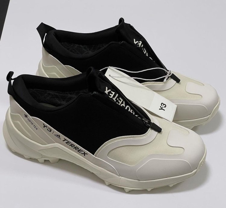 Adidas -3 Terrex Swift R3 Low Gore-Tex