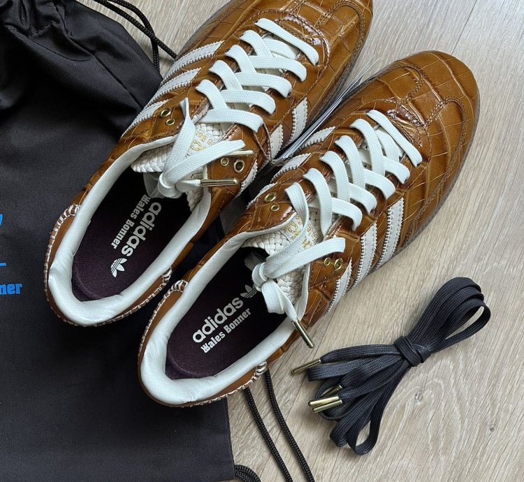 Adidas Brown Croc Samba Sz 11