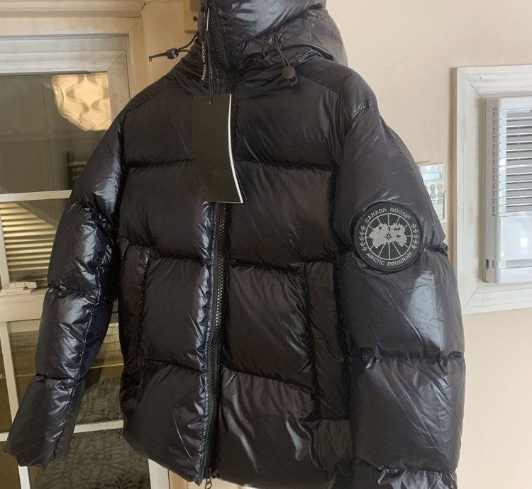 Canada goose crofton black puffer jacket