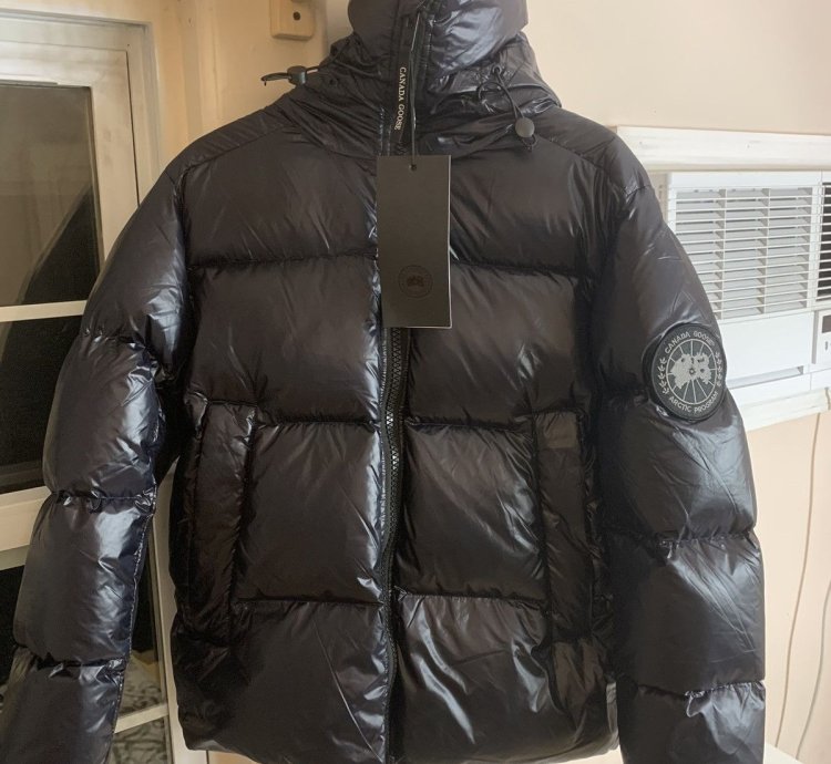 Canada goose crofton black puffer jacket