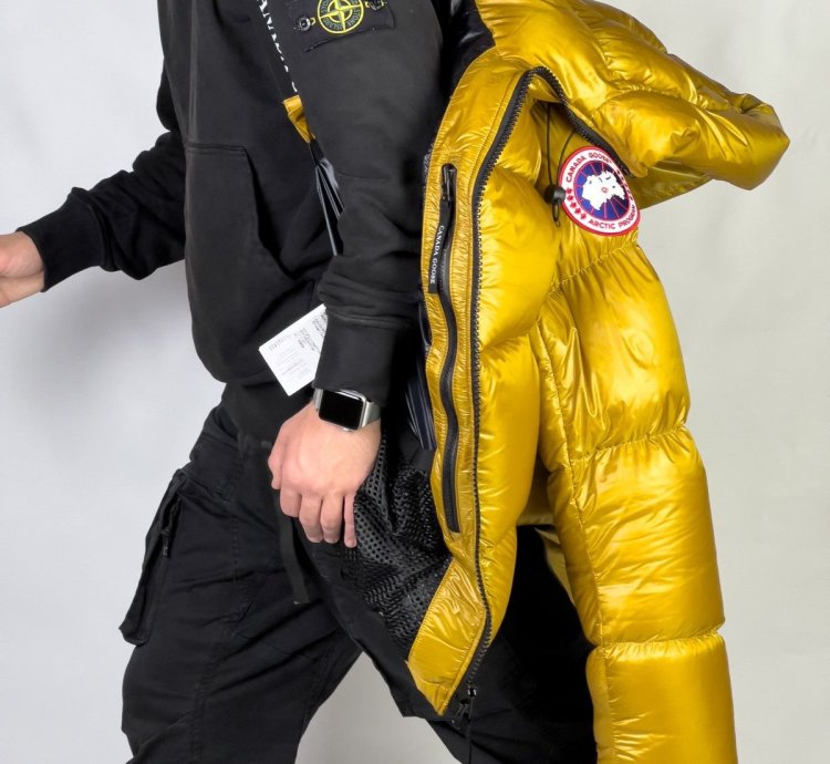 CANADA GOOSE CROFTON DOWN FILLED HOODED PUFFER JACKET