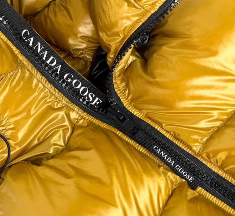CANADA GOOSE CROFTON DOWN FILLED HOODED PUFFER JACKET