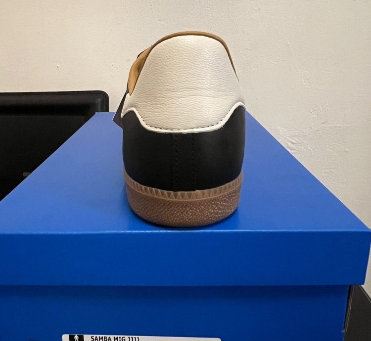 Adidas JJJHOUND SAMBA MADE IN GERMANY