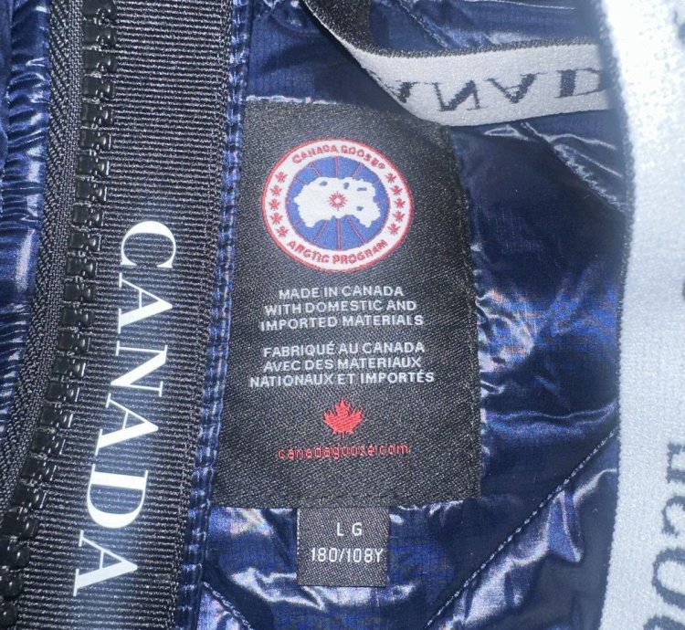 Canada Goose Crofton Hoody- Artic Navy - Large