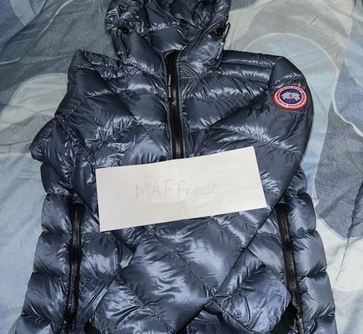 Canada Goose Crofton Hoody- Ozone Blue - Large